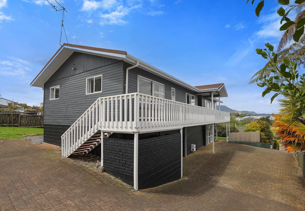 Woodward House Taupo Villa Exterior foto